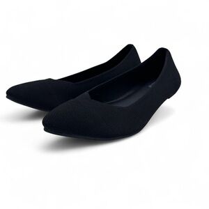 Torrid Knit Pointed Toe Flat Wide Width size 9.5 Wide